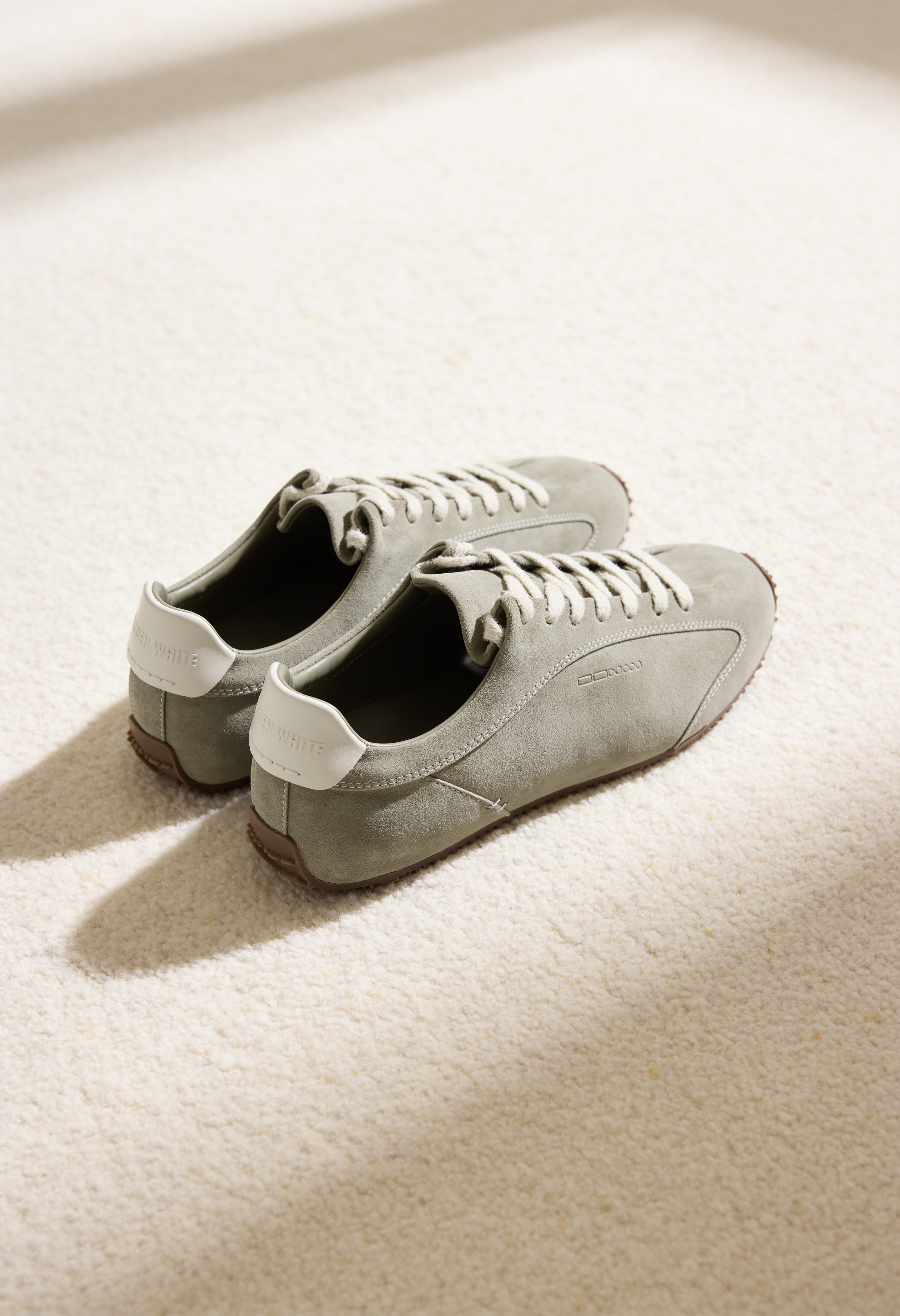 Bunny_Sage_Suede_260818_06_retouched.png